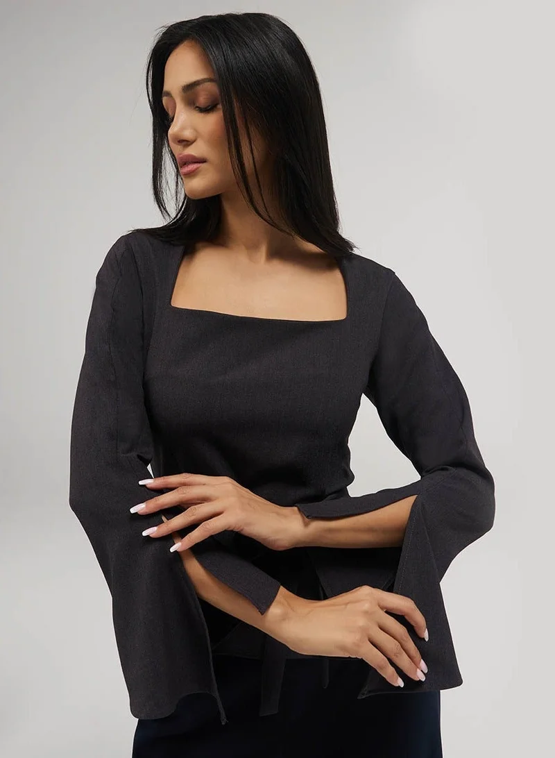 زجزاج بلوزة بأكمام مقسومة وياقة مربعة - رمادي